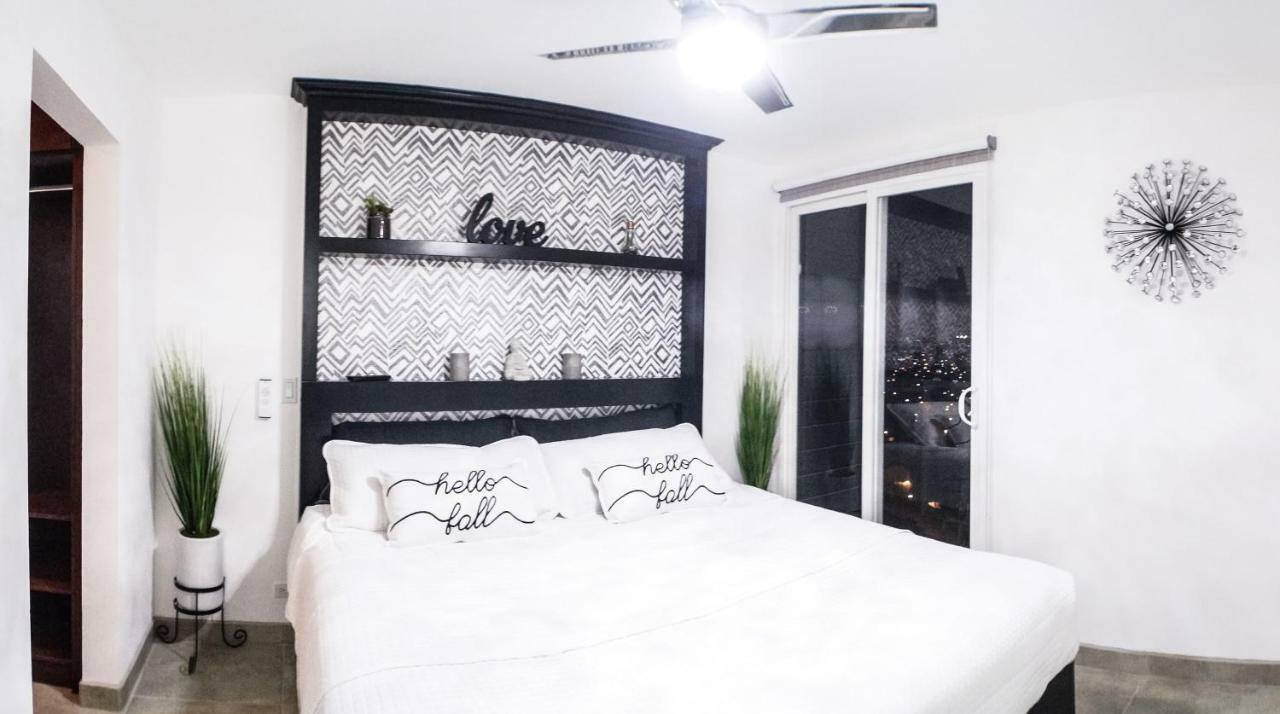 Luxurious Condo & Unparalleled Comfort InΤιχουάνα Εξωτερικό φωτογραφία