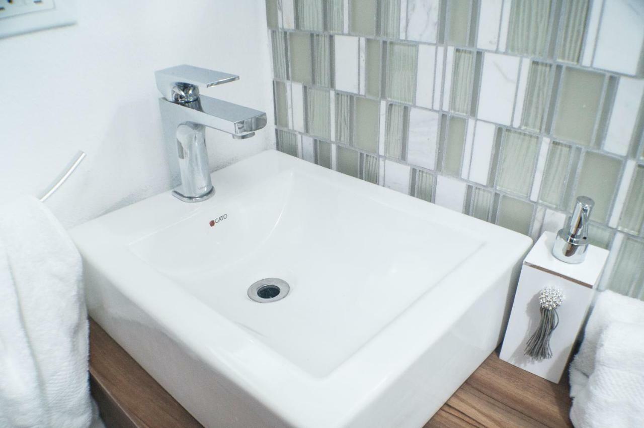 Luxurious Condo & Unparalleled Comfort InΤιχουάνα Εξωτερικό φωτογραφία